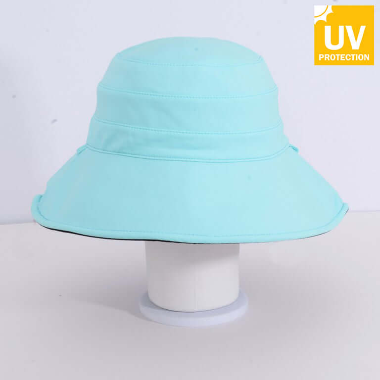 Reversible UV Rays Protective Hat in Light Blue