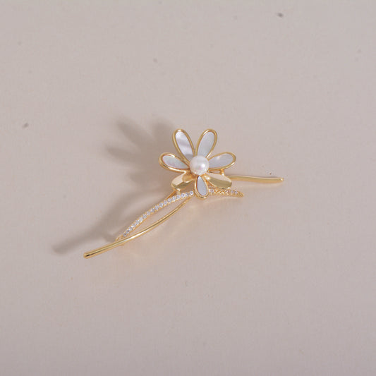 Flower Pearl Gold Plated Crystal Pin Brooch