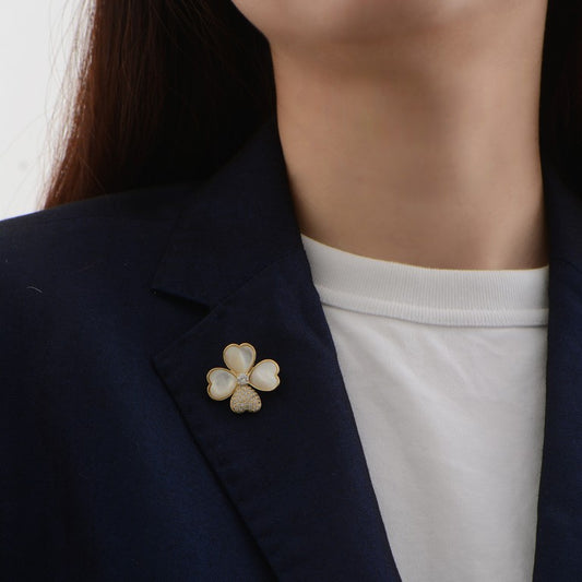 Lucky Clover Pearl Gold Plated Crystal Pin Brooch