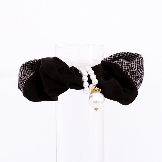 [Helen] Black / Brown Pretty Pearl Drop Satin Checkered Scrunchie Elastic Hair Tie